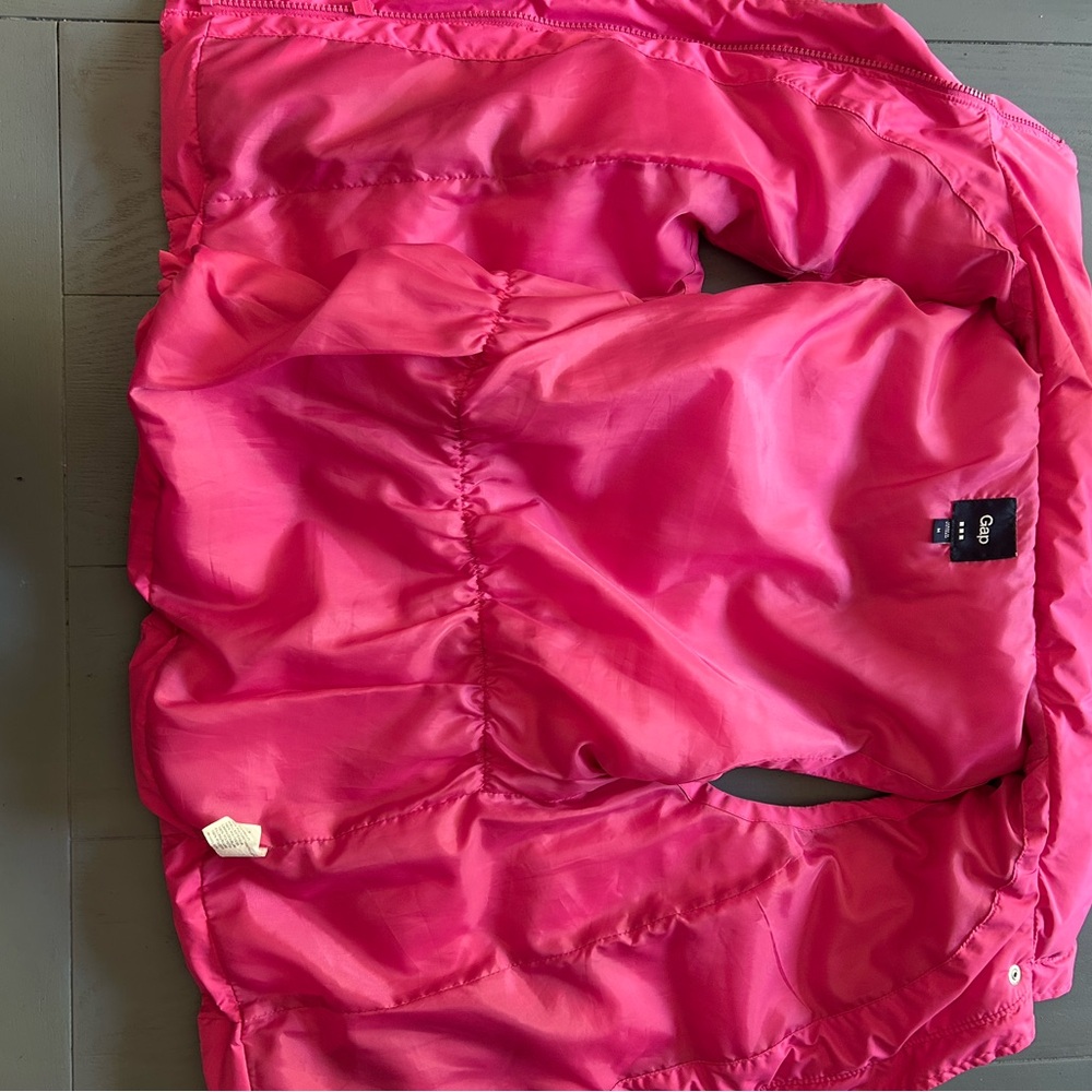 Gap Vibrant Pink Puffer Vest - Picture 4 of 5
